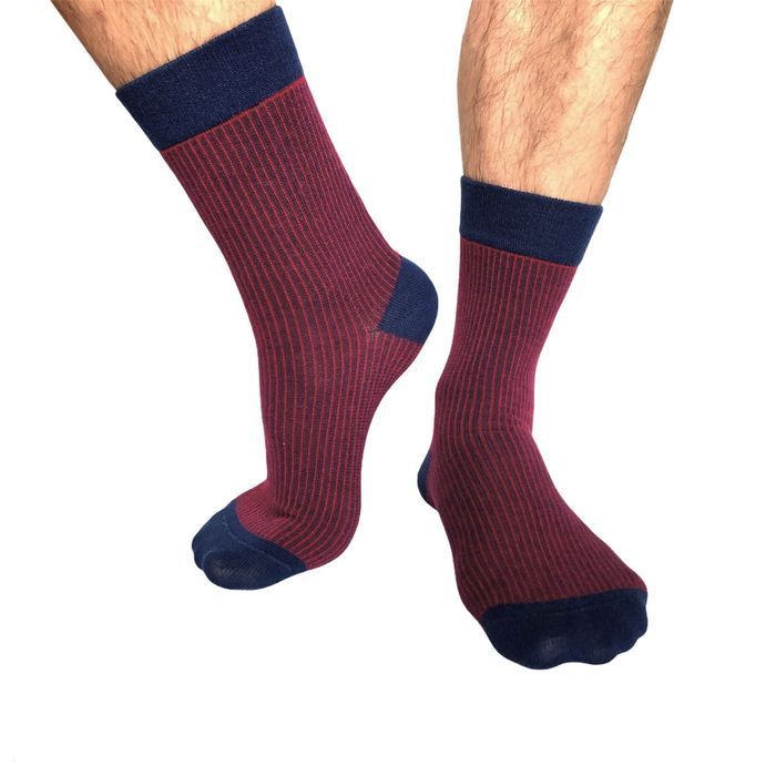 Men's socks made from Indian cotton, raspberry with blue